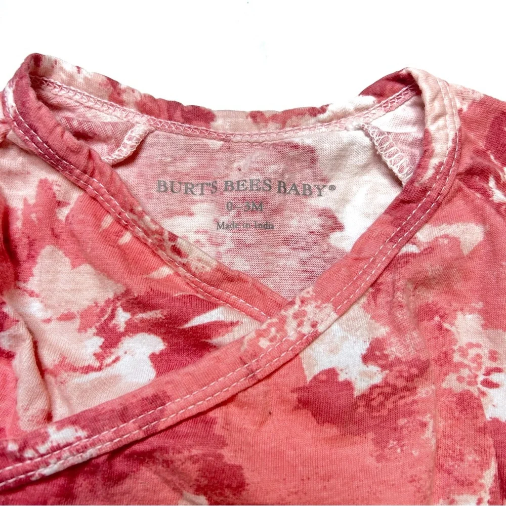 Burt’s Bees 0-3 Months Long Sleeve Footed Onesie Organic Pink Floral Tie Dye